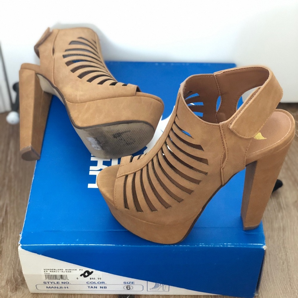 Brown nude heels